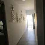 Apartament Ellenapa Apts & *
