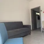 Ellenapa Apts & Apartament *