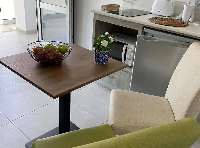 Apartman Ellenapa Apts & Ajía Nápa