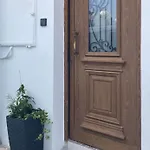 Ellenapa Apts & Apartment *