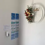 Ellenapa Apts & Apartment *