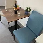 Ellenapa Apts & *