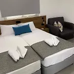 Ellenapa Apts & Apartman Ajía Nápa