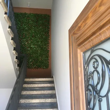 Ellenapa Apts & * Αγία Νάπα