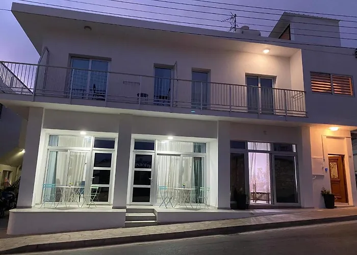Ellenapa Apts & * Ayia Napa