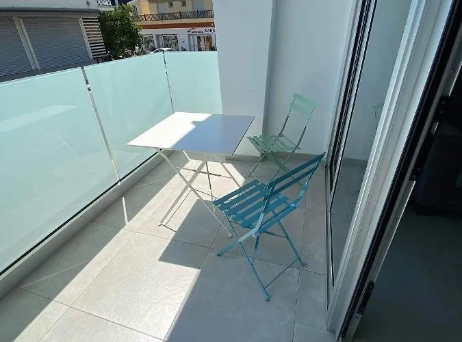 Ellenapa Apts & Apartament Ajia Napa