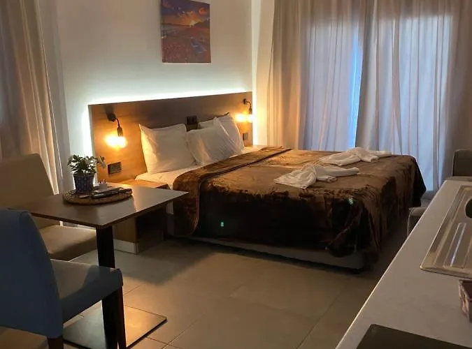 Ellenapa Apts & Apartman
